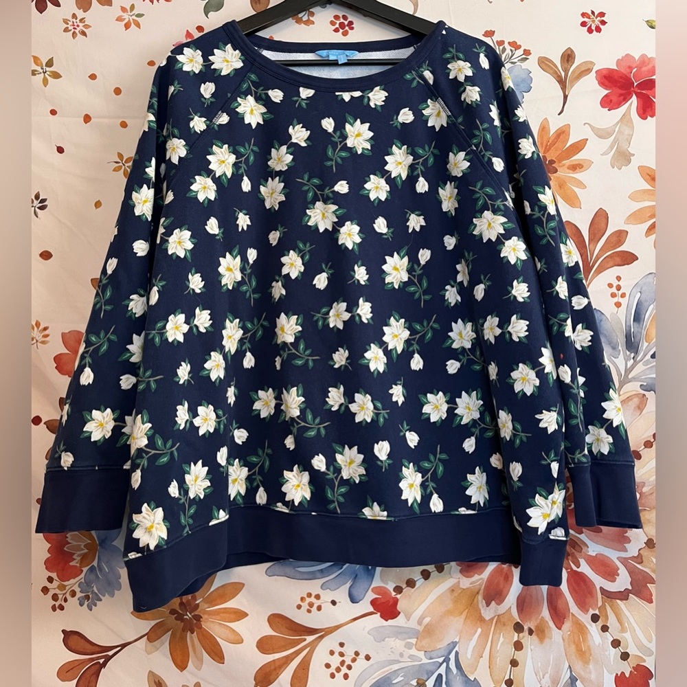 Draper James Womens 3X Blue White Preppy City Floral Comfy Winter Sweatshirt - Picture 2 of 8